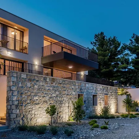 Villa Mare Vista, Kastel Kambelovac Kastela