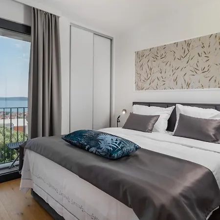 빌라 Mare Vista, Kastel Kambelovac *