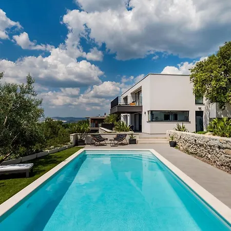 빌라 Mare Vista, Kastel Kambelovac *